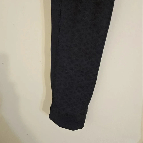CALIA by Carrie Underwood Leggings - Picture 6 of 8